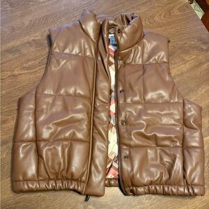 NWOT Ariat Women’s Faux Leather Vest